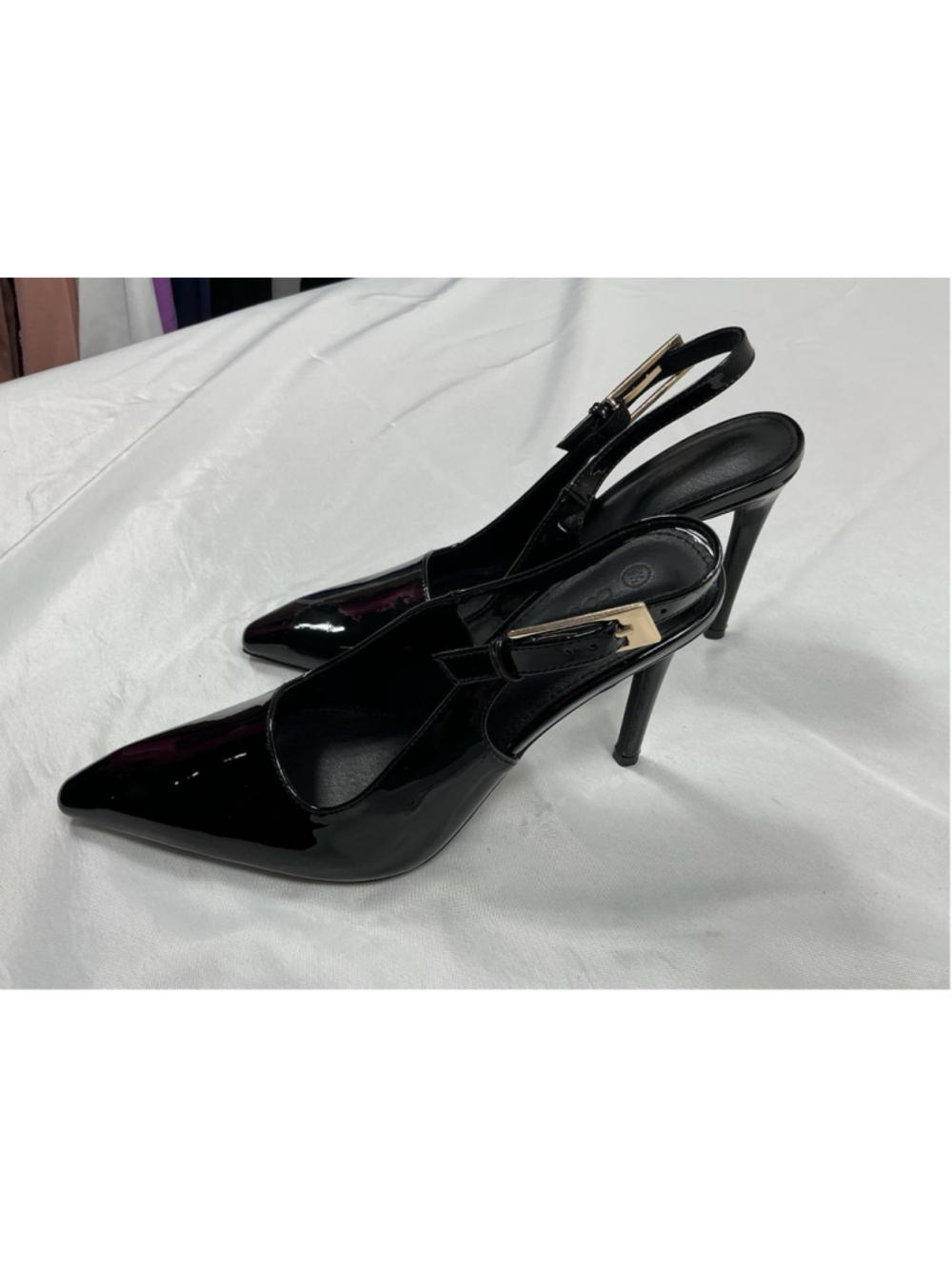 Womans New Coutgo Sling Back Pumps Black Size 9.5 Stiletto Heel - Picture 3 of 8